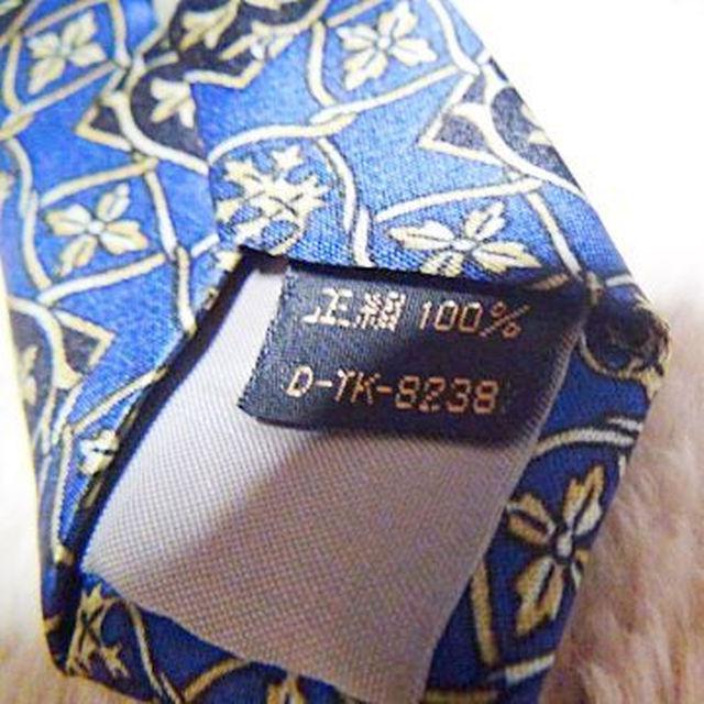 ANTONIO FUSCOのSILKのネクタイ イタリア製 !。 < 男性ファッション  ANTONIO FUSCOのSILKのネクタイ イタリア製 !。 < 男性ファッションの