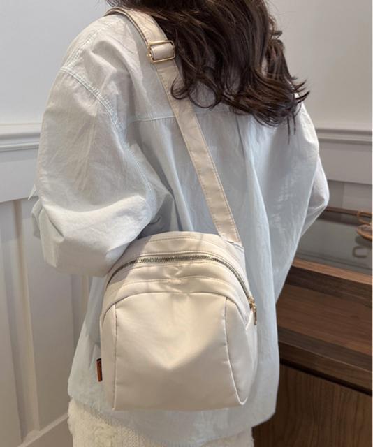 送料無料 新品 ショルダーバッグ レディース ナイロン < 女性ファッション  送料無料 新品 ショルダーバッグ レディース ナイロン < 女性ファッションの