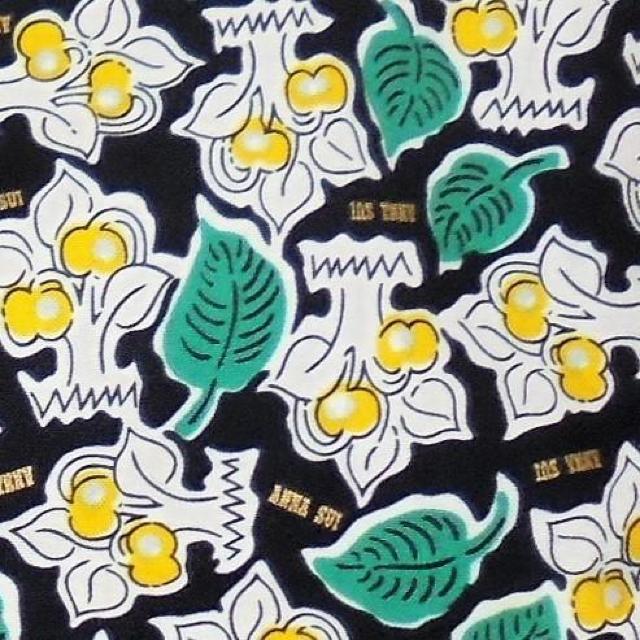 【21p幅】◆ANNA SUI◆アナスイ◆黄色チェリー×黒地◆ファスナーポーチ < 女性ファッション 【21p幅】◆ANNA SUI◆アナスイ◆黄色チェリー×黒地◆ファスナーポーチ < 女性ファッションの