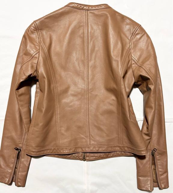 i perie peche  _炩 rv  U[ WPbg C_[X 38 x[W uE R[gAE^[  t@bV 