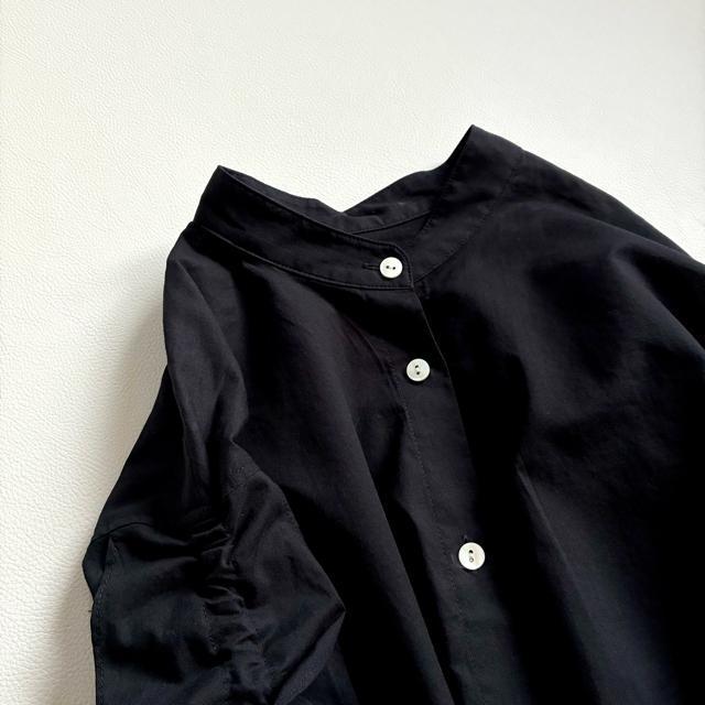 ◆美品◆ウンディッチノーベ◆フリルスリーブコットンブラウス◆長袖◆黒◆ゆったりM < 女性ファッション ◆美品◆ウンディッチノーベ◆フリルスリーブコットンブラウス◆長袖◆黒◆ゆったりM < 女性ファッションの