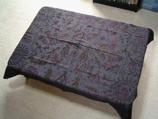 ☆即決☆刺繍テーブルクロス*グレー* < インテリア/ライフ  ☆即決☆刺繍テーブルクロス*グレー*  < インテリア/ライフの