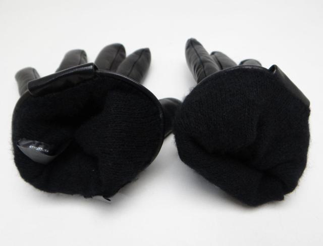 GUCCI グッチ 紋章 クレスト レザー グローブ 手袋 #8 1/2 ブラック<USED>【送料無料】 < ブランド GUCCI グッチ 紋章 クレスト レザー グローブ 手袋 #8 1/2 ブラック<USED>【送料無料】 < ブランドの