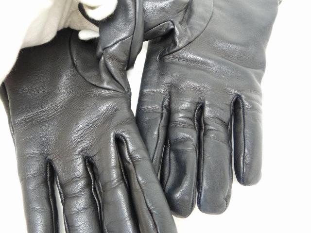 GUCCI グッチ 紋章 クレスト レザー グローブ 手袋 #8 1/2 ブラック<USED>【送料無料】 < ブランド GUCCI グッチ 紋章 クレスト レザー グローブ 手袋 #8 1/2 ブラック<USED>【送料無料】 < ブランドの