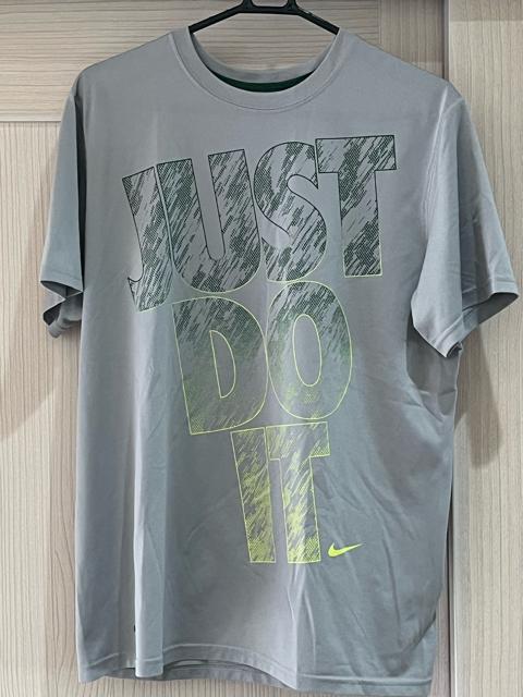 NIKE DRI-FIT ナイキ ドライ フィット Tシャツ Lサイズ < ブランド  NIKE DRI-FIT ナイキ ドライ フィット Tシャツ Lサイズ  < ブランドの
