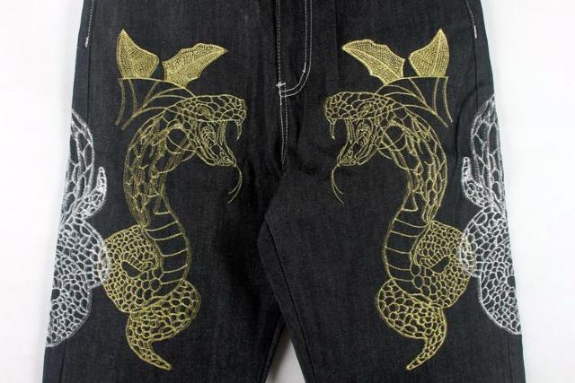 新品 和柄スタイル刺繍ジーンズ ビッグサイズ【44】インチデニムジーンズバギー < 男性ファッション  新品 和柄スタイル刺繍ジーンズ ビッグサイズ【44】インチデニムジーンズバギー < 男性ファッションの