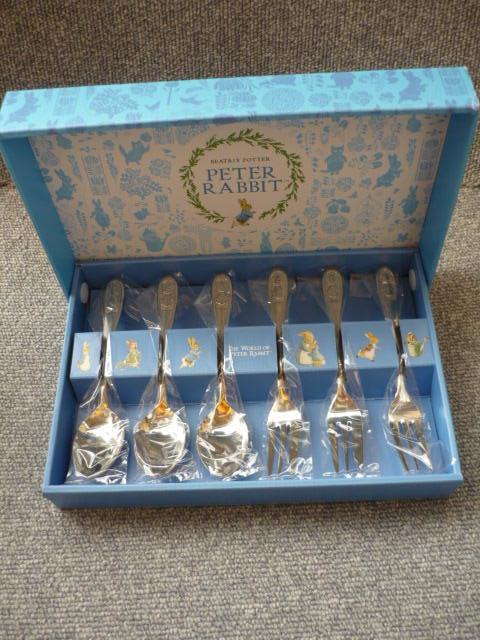 ピーターラビット「カトラリーセット」S20 < インテリア/ライフ  ピーターラビット「カトラリーセット」S20  < インテリア/ライフの