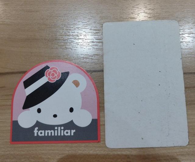 familiar 75th Anniversary ステッカー ファミリアベア < ブランド  familiar 75th Anniversary ステッカー ファミリアベア < ブランドの