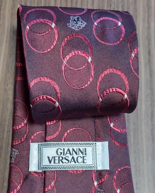 ViGIANNI VERSACEFT[`f[TC^A  uh 