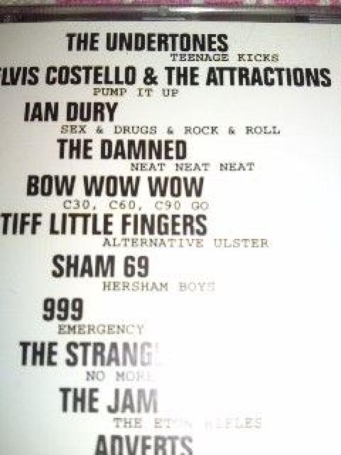 Punk��Disorderly 999 �_���h �V����69 �W���� �� CD/DVD/�r�f�I�� 