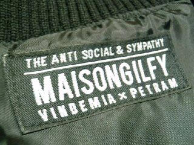 �yGILFY/�M���t�B�[�z�sNew�t�J�W���A�����X�^�W����*�u���]���W���P�b�g<�u���b�N> �� �u�����h�� 