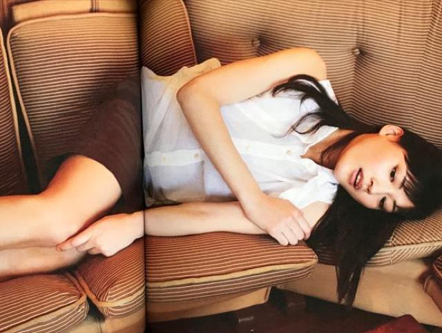 〇 綾瀬はるか おっぱいバレー 「オフィシャルブック・綾瀬はるか」 < タレントグッズ  〇 綾瀬はるか おっぱいバレー 「オフィシャルブック・綾瀬はるか」  < タレントグッズの