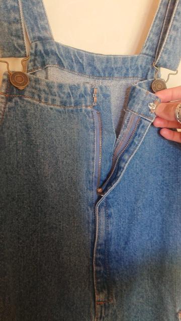 【定価5,500円】andme アンドミー デニムサロペットスカート サックスブルー Mサイズ ジャンスカ オーバーオール < 女性ファッション  【定価5,500円】andme アンドミー デニムサロペットスカート サックスブルー Mサイズ ジャンスカ オーバーオール < 女性ファッションの