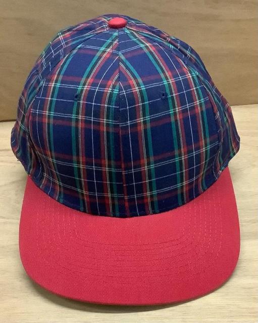 �V�i 90s�l�C�r�[�ƃ��b�h�̃`�F�b�N�L���b�v  �� �j���t�@�b�V������ 