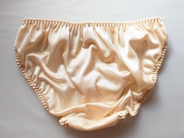 ���ʗX�ւɌ��著�������@�ߗށ@�@�@�@�@�@�@�@�@�@�@�@�@�@�@�@���f�B�[�X�V���[�c �� �����t�@�b�V������ 