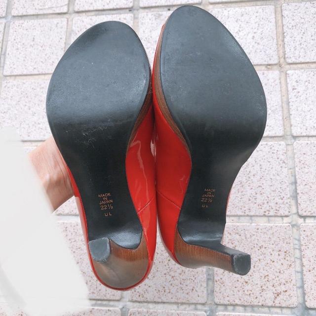 ◆DIANA/ダイアナ◆定番王道パンプス★エナメル生地*レッド22.5cm*冬コーデ♪状態〇 < ブランド ◆DIANA/ダイアナ◆定番王道パンプス★エナメル生地*レッド22.5cm*冬コーデ♪状態〇 < ブランドの