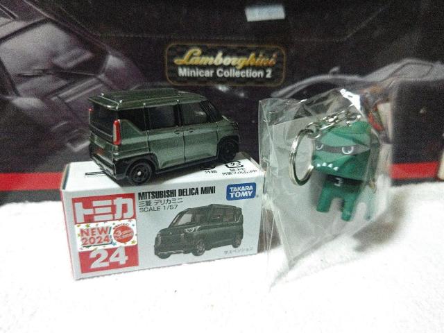 赤箱 三菱 デリカミニ デリ丸 キーホルダー < ホビー 赤箱 三菱 デリカミニ デリ丸 キーホルダー < ホビーの