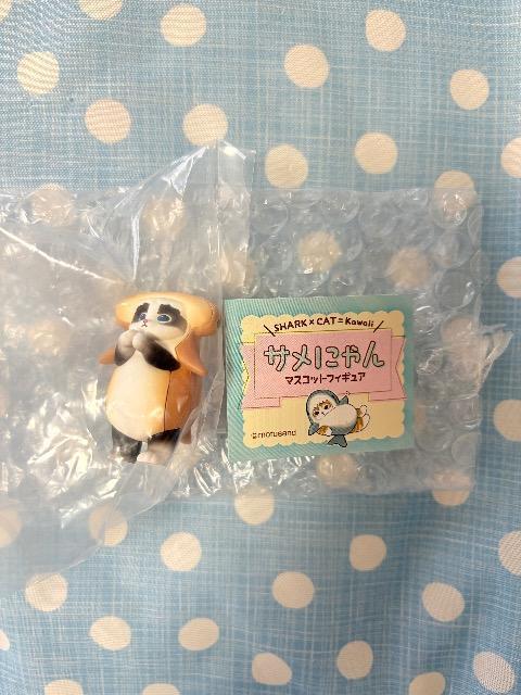 サメにゃんマスコットフィギュア未開封 ミニブック付♪ < ホビー  サメにゃんマスコットフィギュア未開封 ミニブック付♪  < ホビーの
