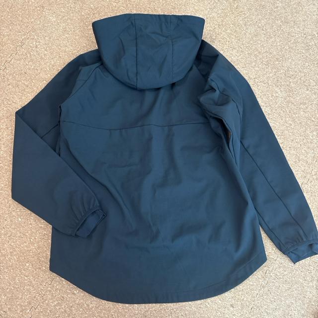 Mサイズ 長袖マウンテンパーカー フィッシュテールジャンパー ティゴラTIGORA 黒 防風 < 女性ファッション  Mサイズ 長袖マウンテンパーカー フィッシュテールジャンパー ティゴラTIGORA 黒 防風 < 女性ファッションの