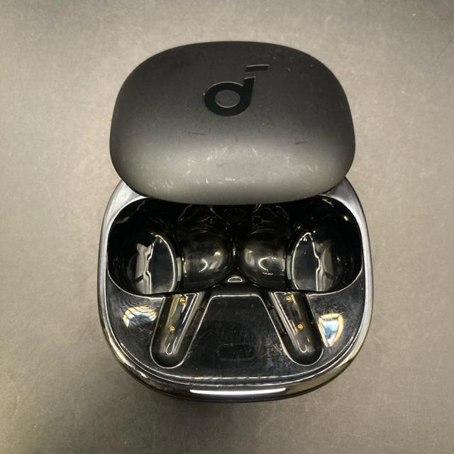 即決 Soundcore Liberty 4 ワイヤレスイヤホン 充電ケースのみ < 家電/AV 即決 Soundcore Liberty 4 ワイヤレスイヤホン 充電ケースのみ < 家電/AVの