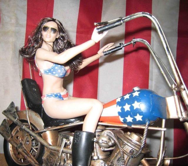 �`���b�p�[�o�C�N�ƃr�L�j�E�K�[���@1/6�@�o�[�r�[�T�C�Y�@ �A�����J�� ���g�� �A���e�B�[�N �I�u�W�F ���B���e�[�W �u�� �K�[�� �� �z�r�[�� 