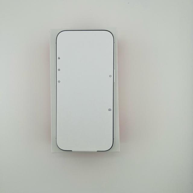 �������g�p�@iPhone 16 256 GB SIM �t���[�@�z���C�g�@�{�� �� �Ɠd/AV�� 