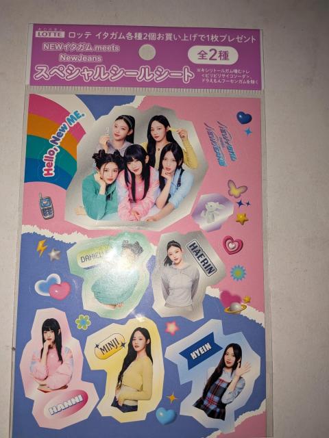 NewJeans�V�[��  �� �z�r�[�� 