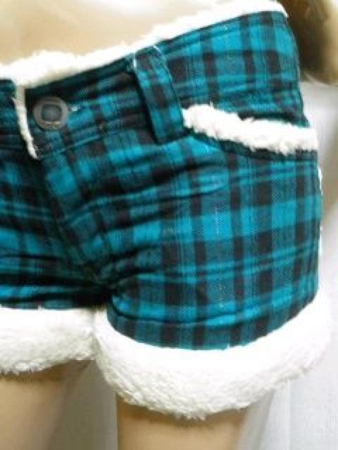 《New》スター型ポケット★タータンチェック柄・裾ボア*ショートパンツ<グリーンM> < 女性ファッション  《New》スター型ポケット★タータンチェック柄・裾ボア*ショートパンツ<グリーンM> < 女性ファッションの