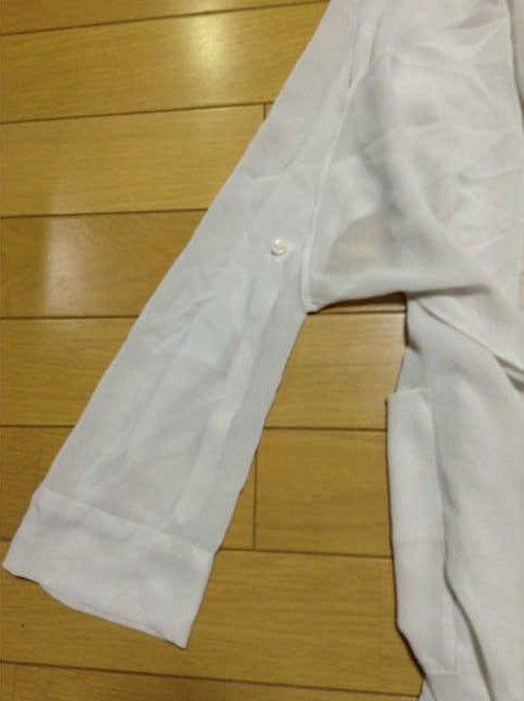 BLACK BY MOUSSY(ブラックバイマウジー)3WAYブラウス+新品カーデ他セット < ブランド  BLACK BY MOUSSY(ブラックバイマウジー)3WAYブラウス+新品カーデ他セット < ブランドの