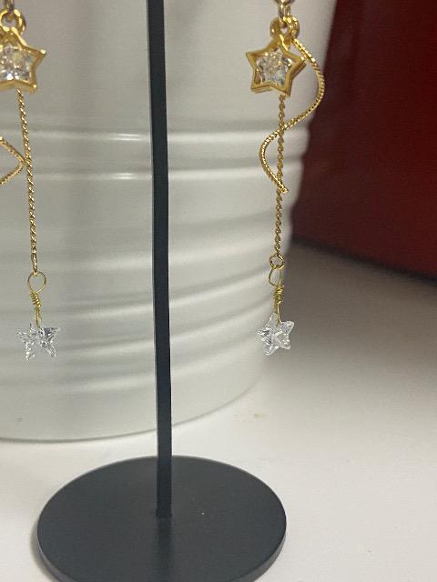 ピアスに変更可能 ハンドメイド 月のパーツ星のチャームを使用したイヤリング キュービックジルコニア < 女性ファッション  ピアスに変更可能 ハンドメイド 月のパーツ星のチャームを使用したイヤリング キュービックジルコニア < 女性ファッションの