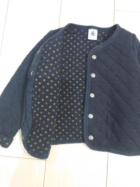 プチバトー キルティングカーディガン サイズ86cm < ブランド  プチバトー キルティングカーディガン サイズ86cm < ブランドの