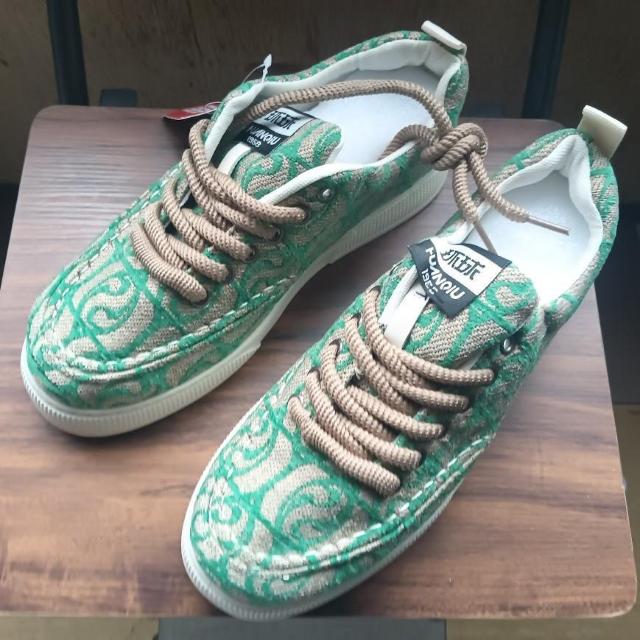 新品 26cm メンズ スニーカー グリーン シューズ 靴 42 カジュアル < 男性ファッション  新品 26cm メンズ スニーカー グリーン シューズ 靴 42 カジュアル  < 男性ファッションの