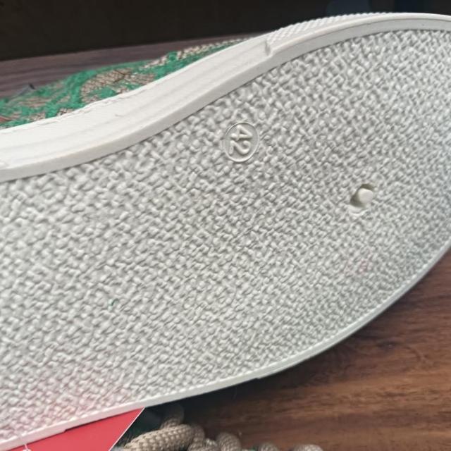 新品 26cm メンズ スニーカー グリーン シューズ 靴 42 カジュアル < 男性ファッション  新品 26cm メンズ スニーカー グリーン シューズ 靴 42 カジュアル < 男性ファッションの