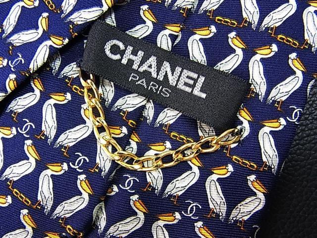 Ki ɔi CHANEL Vl VNlN^C RR}[N yJ  uh 