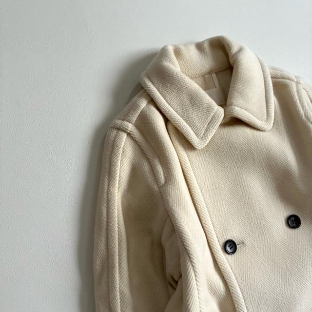 ◆美品◆24AW◆ギャルリーヴィー◆ウールピーコート◆アイボリー◆M < 女性ファッション ◆美品◆24AW◆ギャルリーヴィー◆ウールピーコート◆アイボリー◆M < 女性ファッションの
