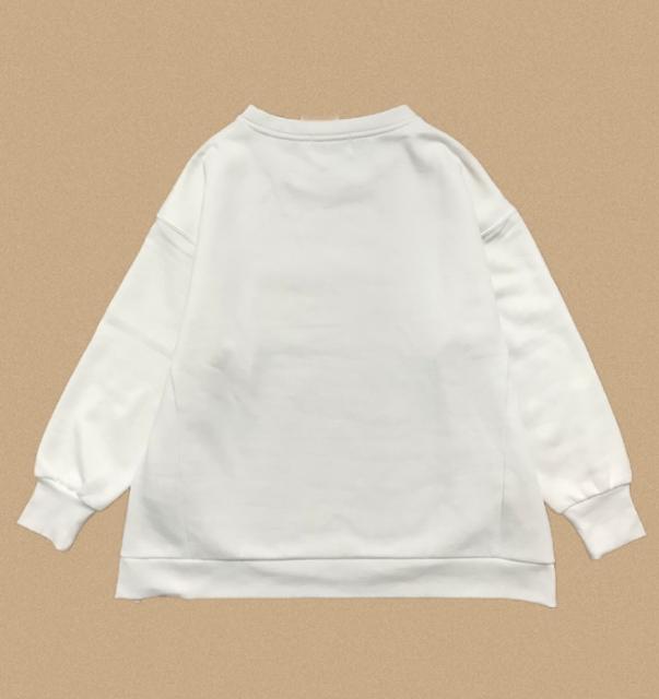 AZULmoussy〓スエットプルオーバー〓エンボスロゴ無地オフ白〓新品〓 < ブランド AZULmoussy〓スエットプルオーバー〓エンボスロゴ無地オフ白〓新品〓 < ブランドの