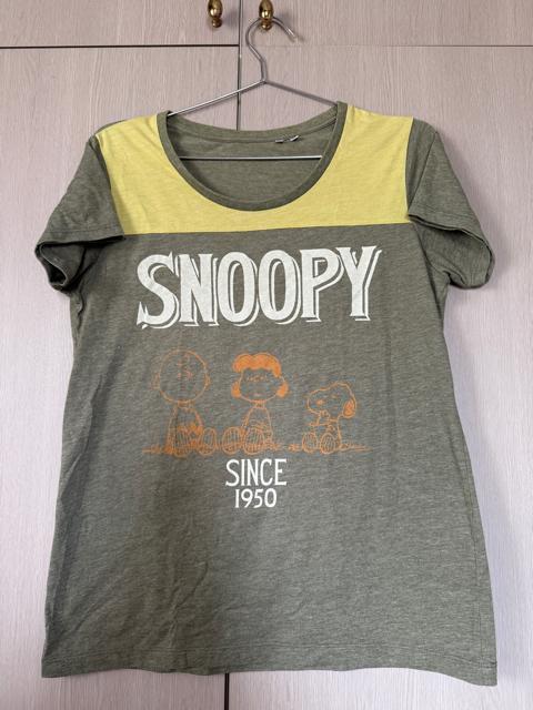 UNIQLO スヌーピープリントTシャツ XL < 女性ファッション  UNIQLO スヌーピープリントTシャツ XL  < 女性ファッションの