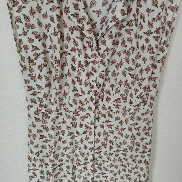 Ray Cassin 花柄ノースリーブワンピース < ブランド Ray Cassin 花柄ノースリーブワンピース < ブランドの