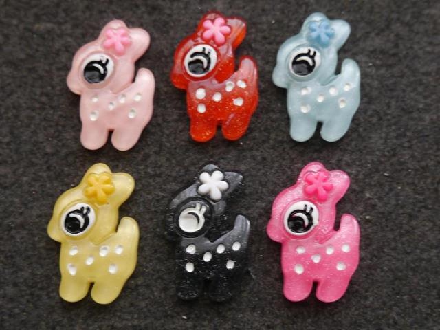 プラパーツ 手芸・アクセサリーパーツ かわいい小鹿バンビ 6個セット < 香水/コスメ/ネイル プラパーツ 手芸・アクセサリーパーツ かわいい小鹿バンビ 6個セット < 香水/コスメ/ネイルの