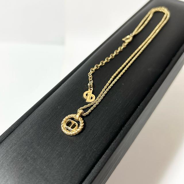 i ChristianDior fBI[ CD S lbNX y_h S[h  uh 