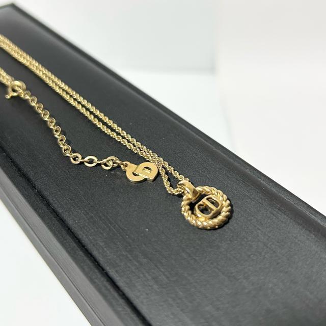 i ChristianDior fBI[ CD S lbNX y_h S[h  uh 