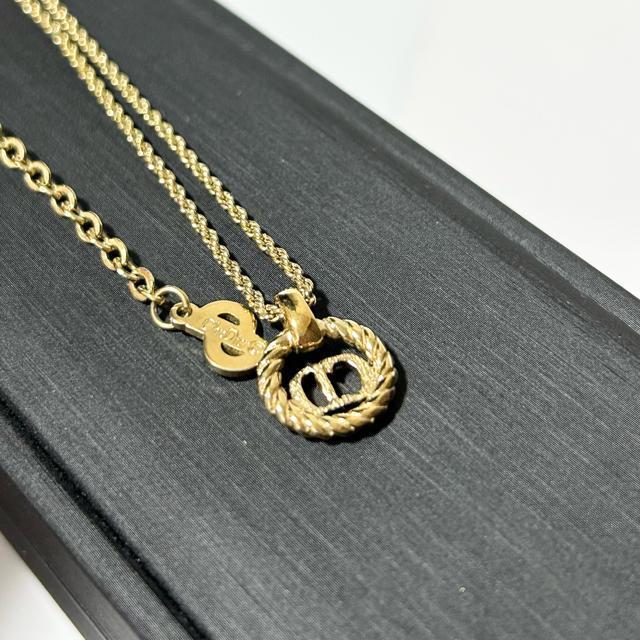 i ChristianDior fBI[ CD S lbNX y_h S[h  uh 