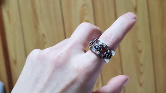 正規 ジャスティンデイビス 3連王冠リング 12~13 SV925 トリプルクラウン×Wバンド 指輪 男女兼用 < ブランド  正規 ジャスティンデイビス 3連王冠リング 12~13 SV925 トリプルクラウン×Wバンド 指輪 男女兼用 < ブランドの