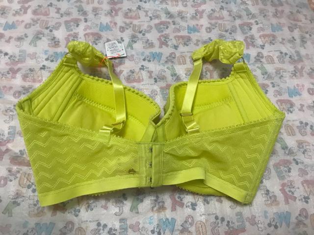 Vi@AX^C gv   uW[G75  t@bV 