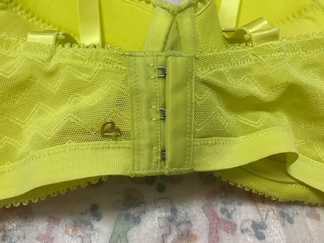 Vi@AX^C gv   uW[G75  t@bV 