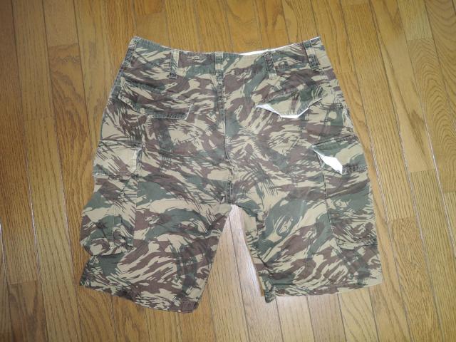 A BATHING APE アベイシングエイプ カモフラ柄 6ポケカーゴ ショーツ S 迷彩 ハーフパンツ < ブランド A BATHING APE アベイシングエイプ カモフラ柄 6ポケカーゴ ショーツ S 迷彩 ハーフパンツ < ブランドの