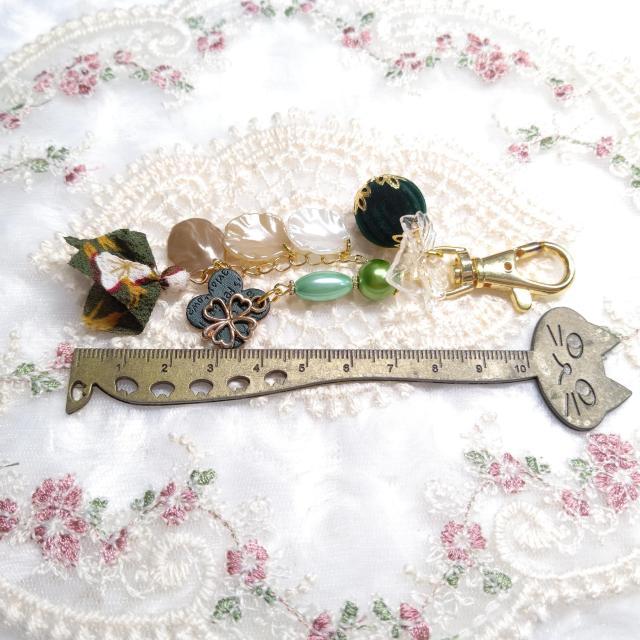 �n���h���C�h���L�[�z���_�[���O���[�����N���[�o�[