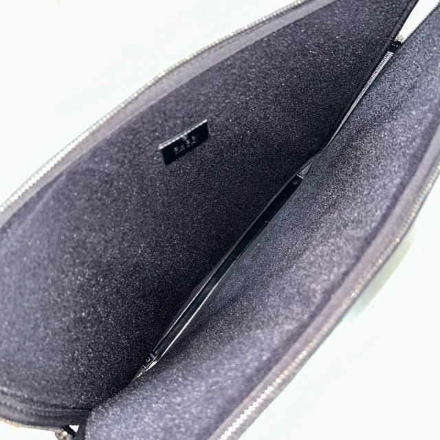 美品 GUCCIグッチ インターロッキングG タブレットケース クラッチバッグ < ブランド  美品 GUCCIグッチ インターロッキングG タブレットケース クラッチバッグ < ブランドの