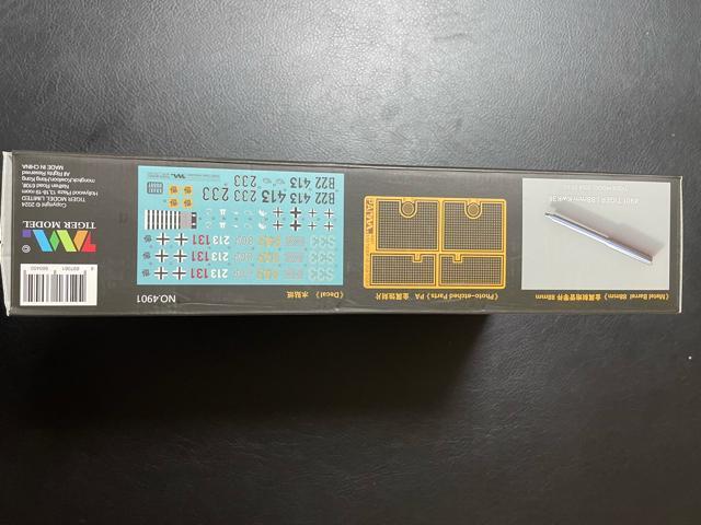 1/35Tiger IE�^�O���ƃL���[�x�����[�Q��82�^�v�����f���Z�b�g�̔� �� �z�r�[�� 