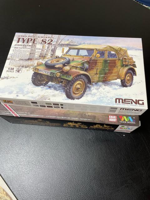 1/35Tiger IE�^�O���ƃL���[�x�����[�Q��82�^�v�����f���Z�b�g�̔� �� �z�r�[�� 